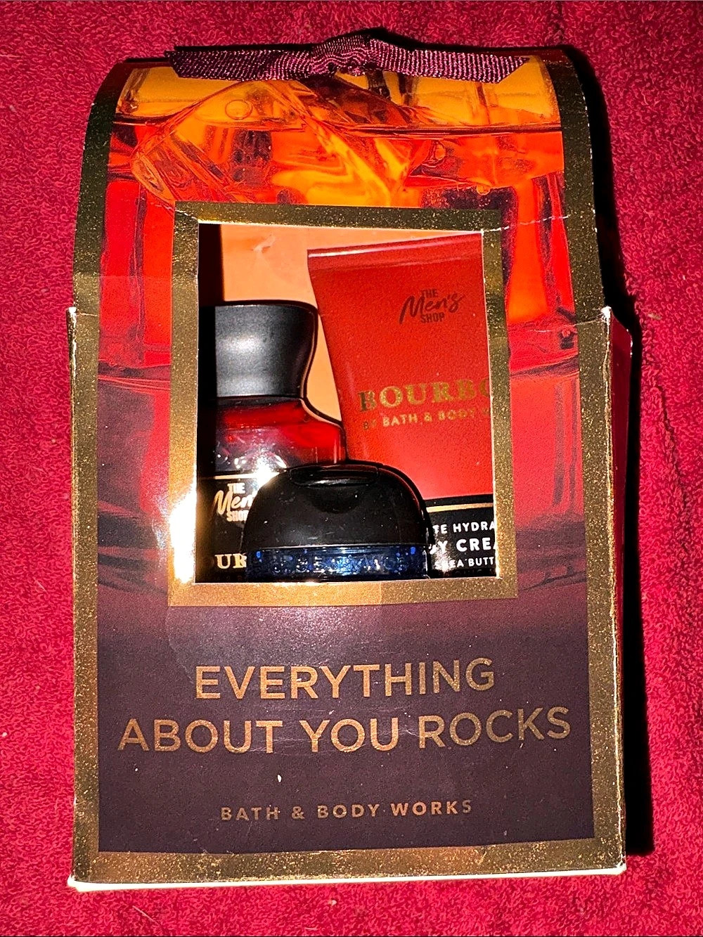 NWT GIFT READY! The Men's Shop Bourbon Bath & Body Gift Set